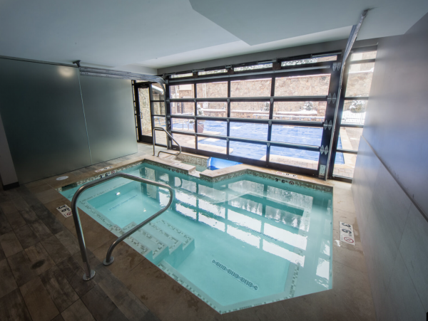 Ski in Ski out Golden Peak Vail- Three Bedrooms